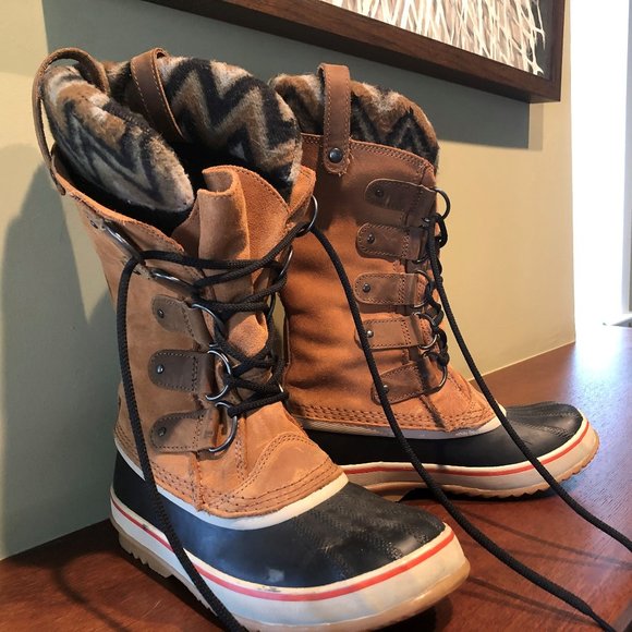Sorel Shoes - Sorel Boots - Joan of Artic Knit II - Size 8